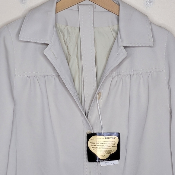 Vintage NWT Forecaster of Boston | Cream Water Repellent Trench Coat Size 11/12 - Picture 2 of 9